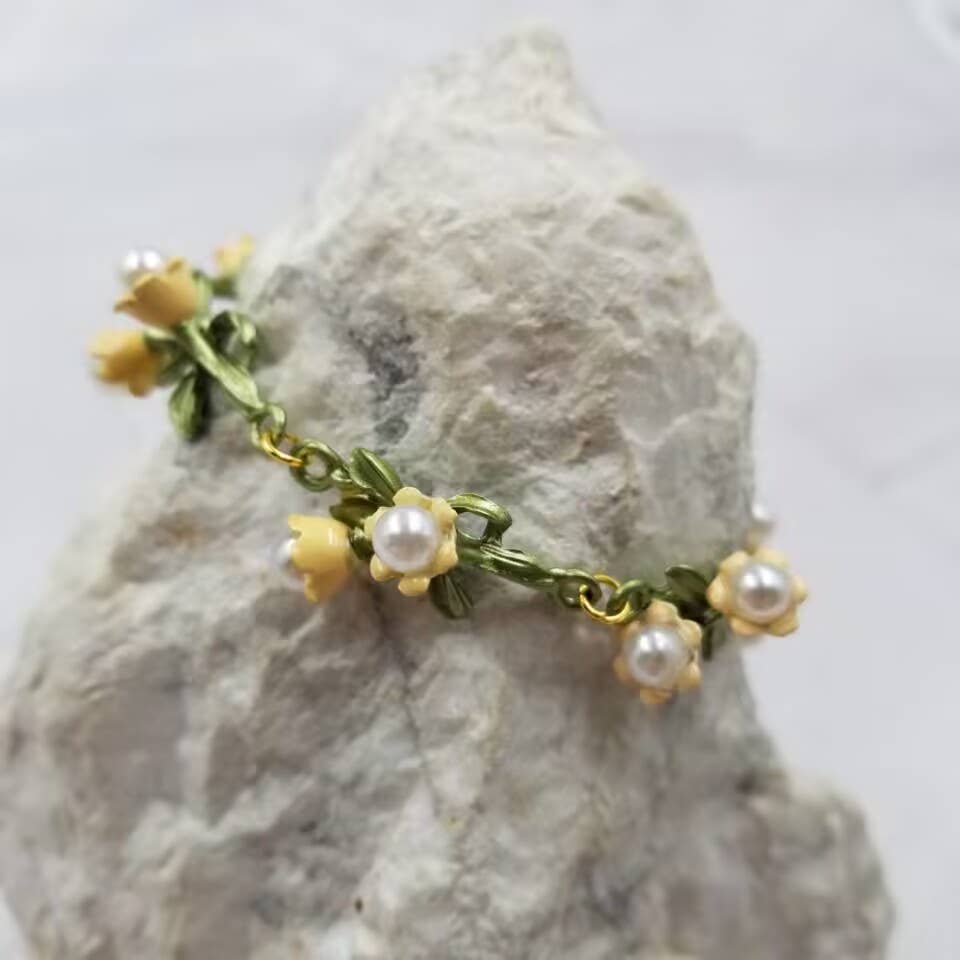 Fall All Over Flower Bracelet