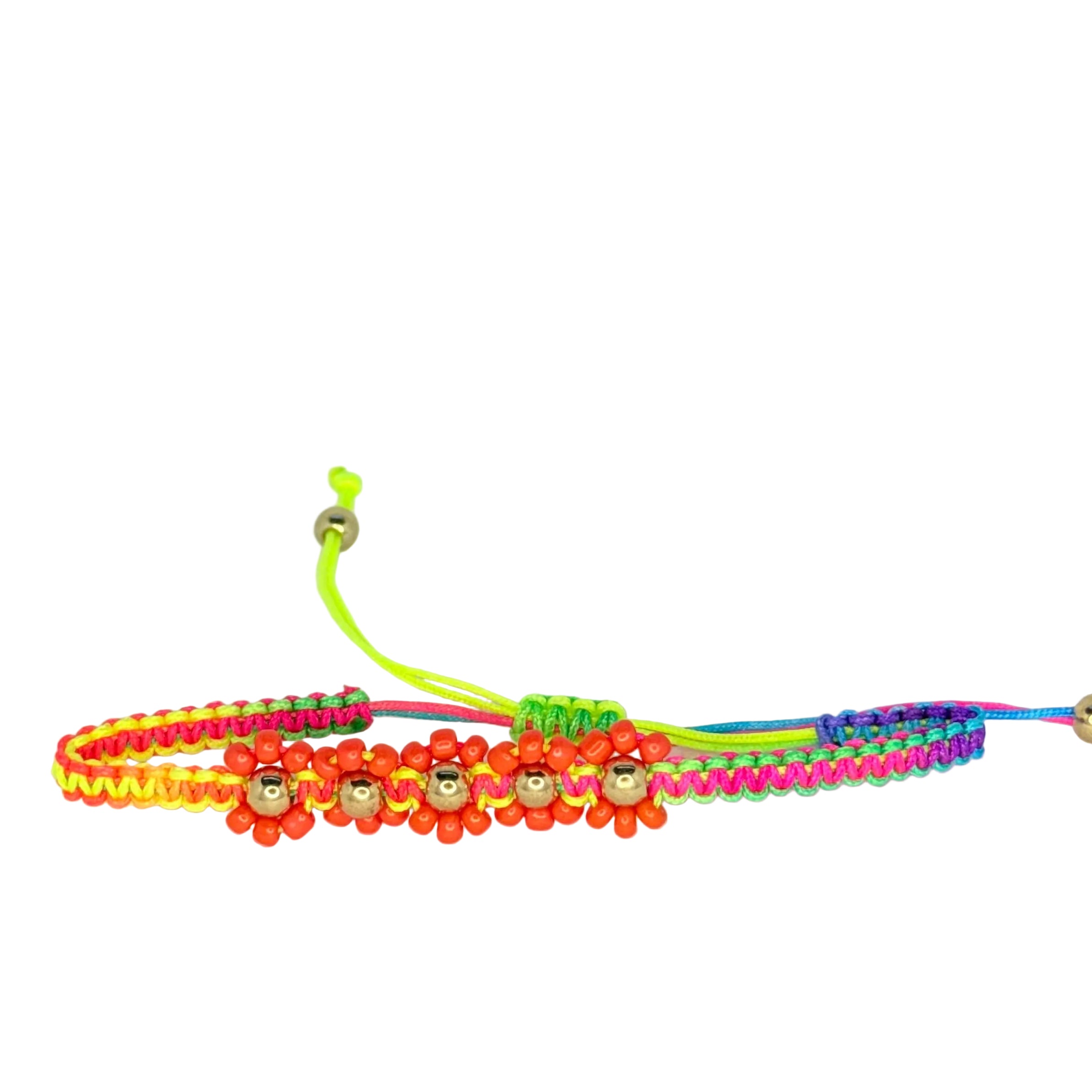 Handmade Daisy Bracelet 🌼✨
Includes 1 bracelet