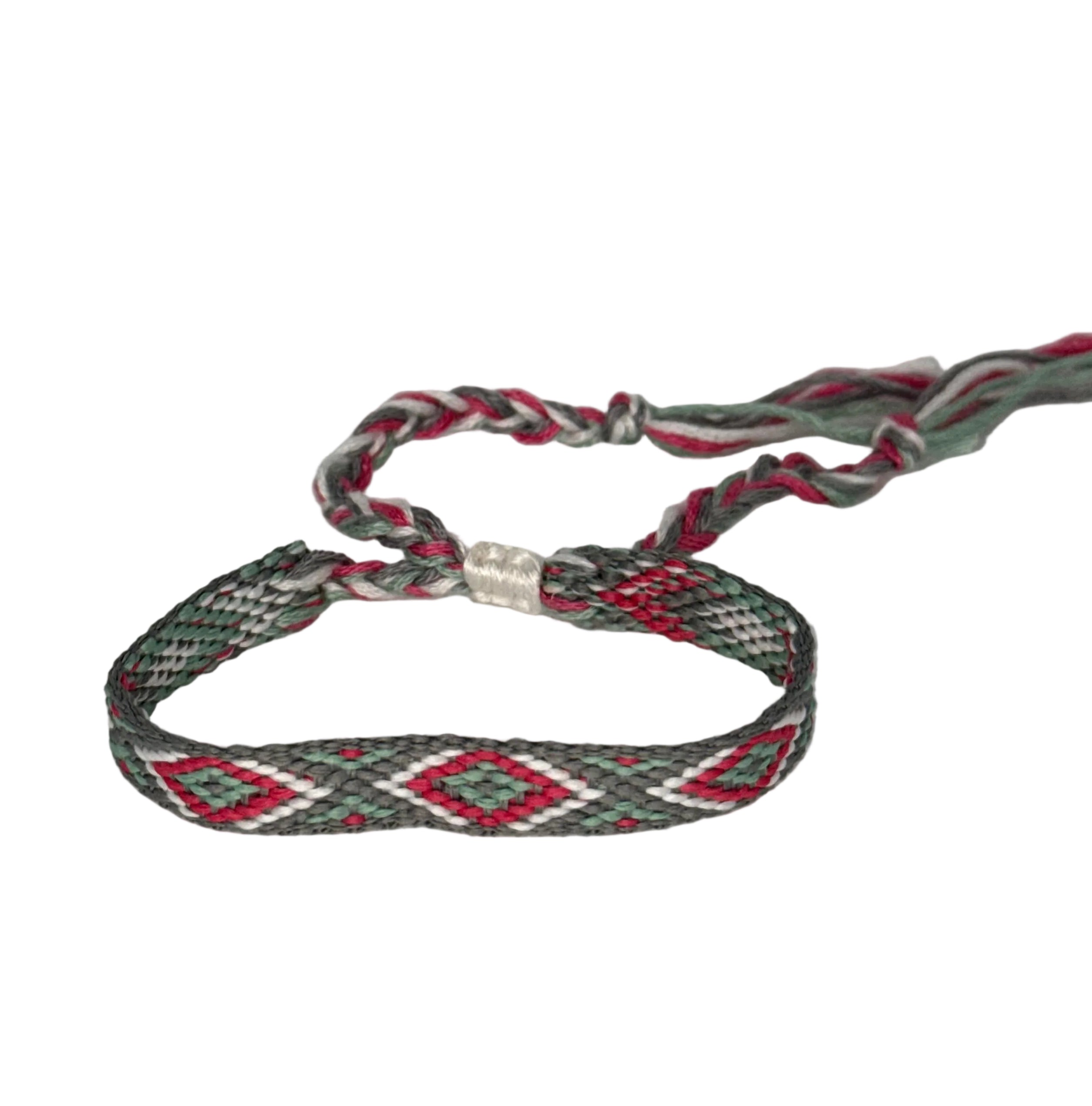 HandmadeBracelets
Includes 1 bracelet