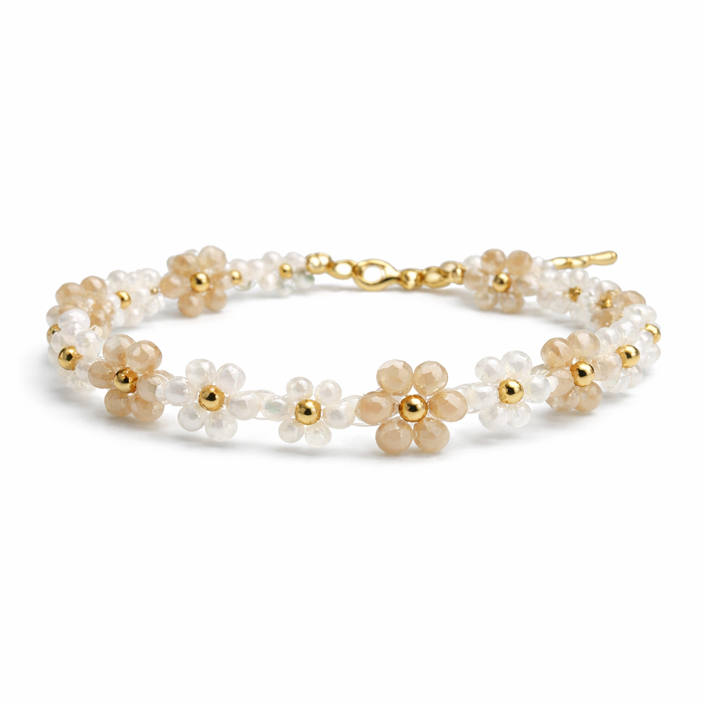 Floral Beaded Bracelet – Elegant & Aesthetic